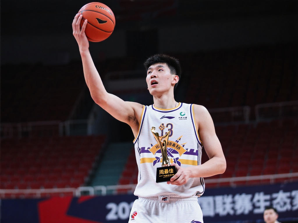 马宁缺席或 马宁缺席或