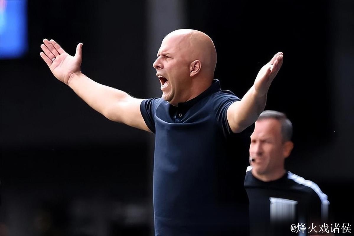 斯洛特防守理念获布兰科赞赏，孔帕尼尚未获此殊荣